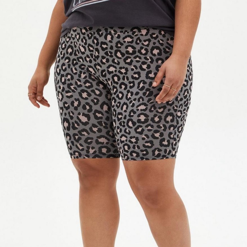 Gray Cheetah Bike Short